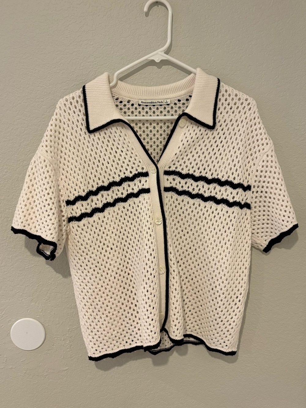 Abercrombie & Fitch Crochet Sweater, Size L, EUC